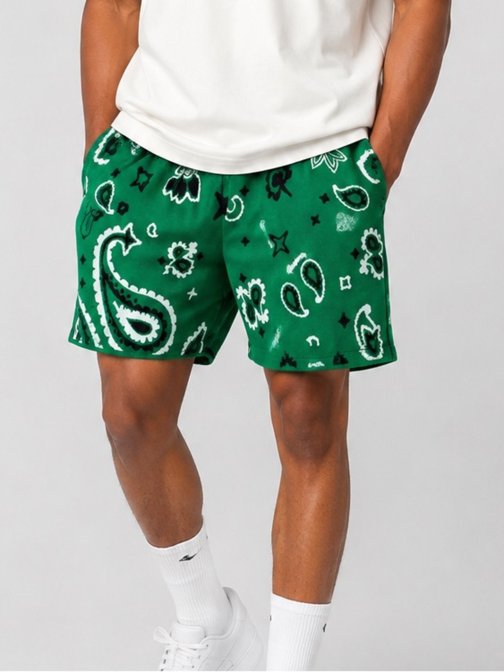 MNML Green Bandana Paisley Shorts Men’s Medium Boho Streetwear Sweater Shorts